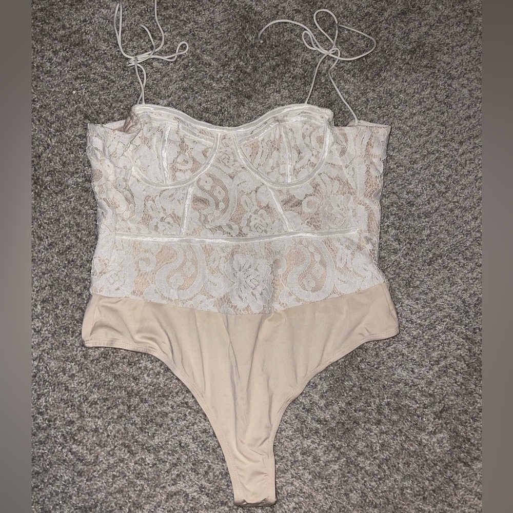 Stasia White Lace Bodysuit